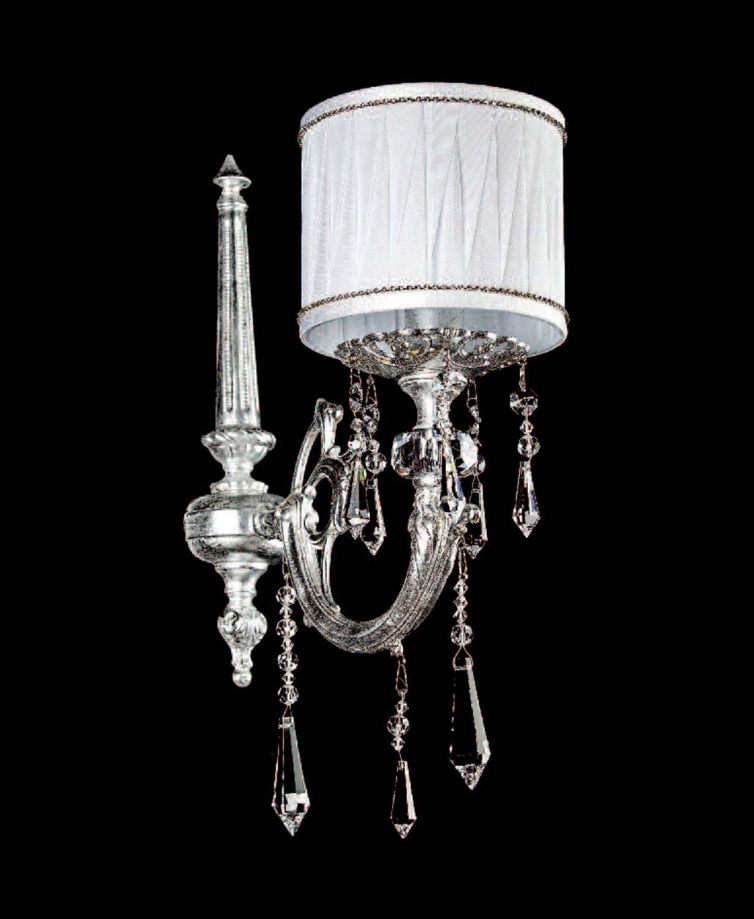 LVB FIG TIFFANY AP 1 04 CRISALLI E PARALUMI